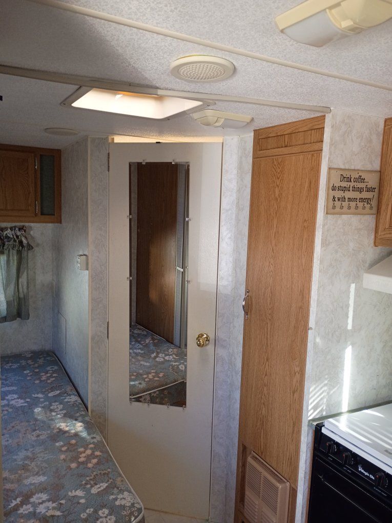 Main image 11