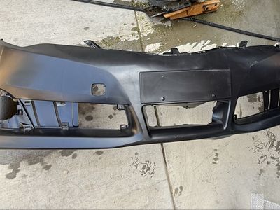 New 12-14 Toyota Camry SE/SE Sport with tow hole