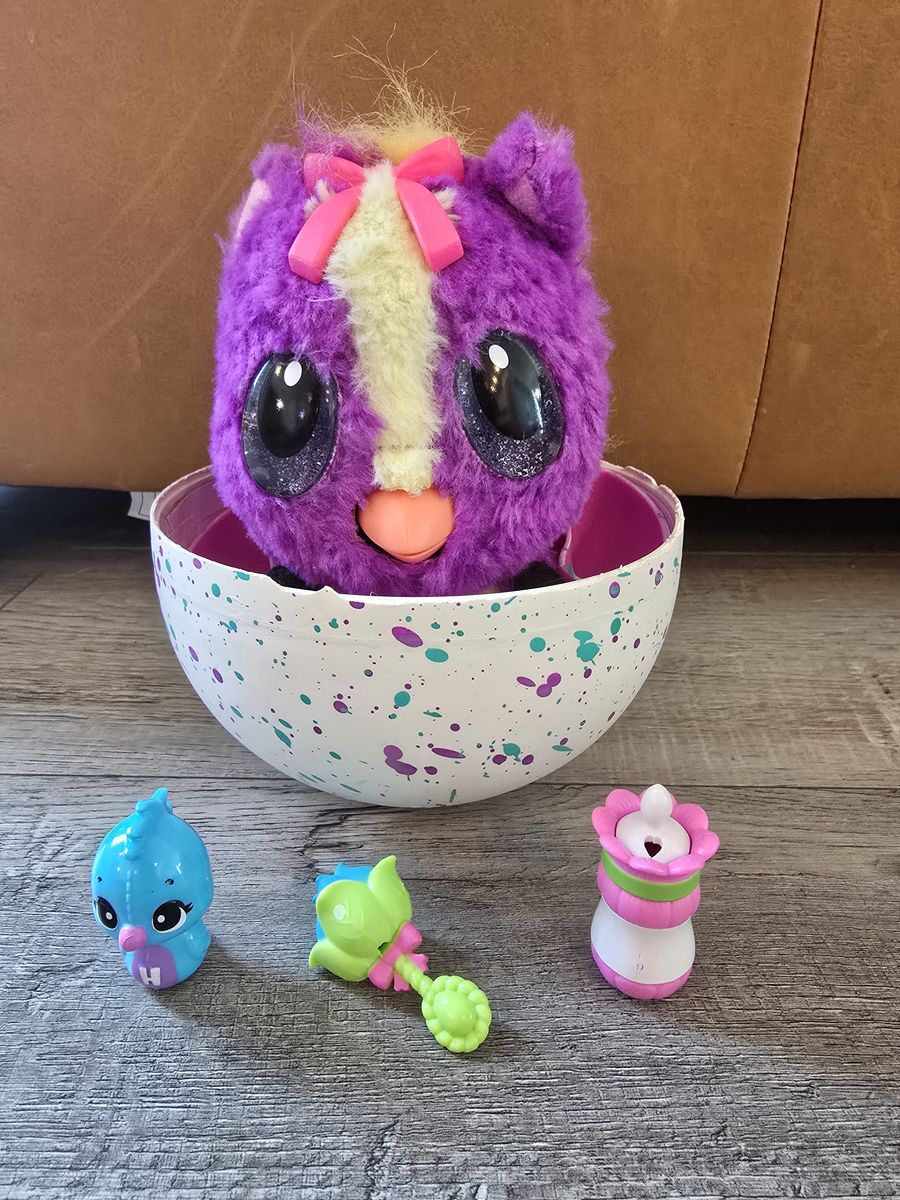 Hatchimals CollEGGtibles Huge Lot – Plush Hatching Egg, Baby Plush Set, 20+ Mini Figures, Nests & eGGzania