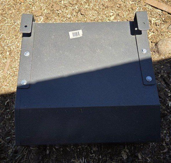Main image 3