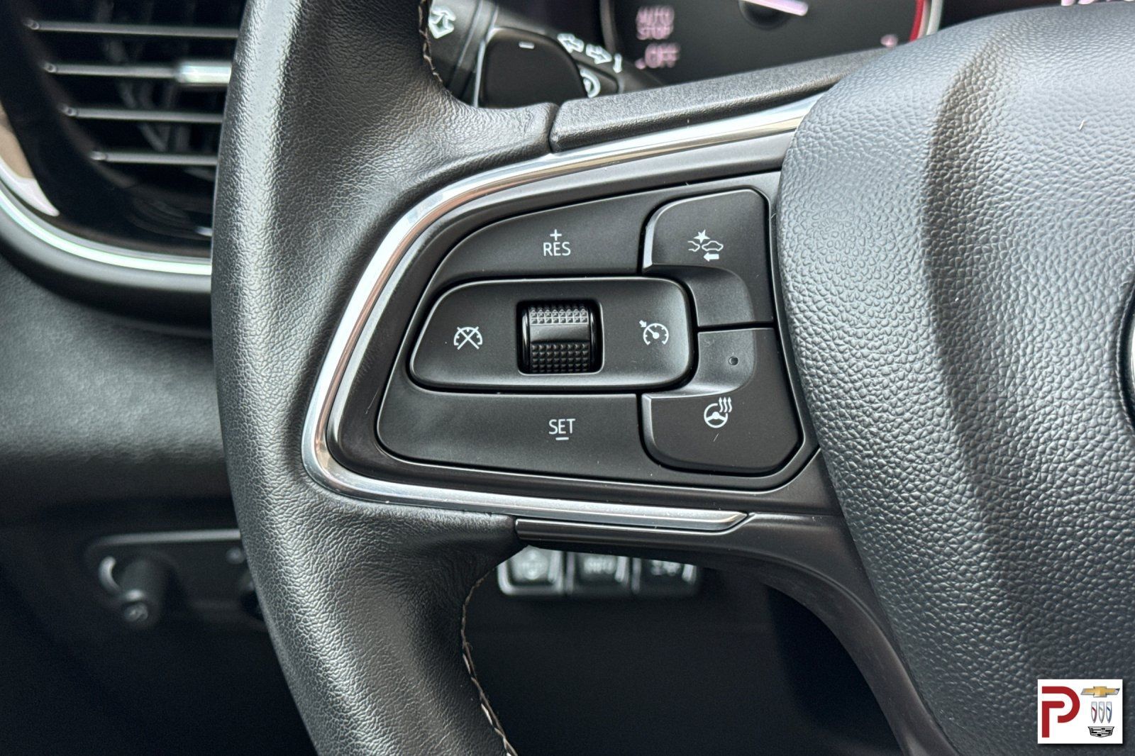 Main image 27
