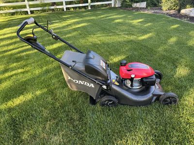 Honda Lawnmower HRN216 (VYAA)
