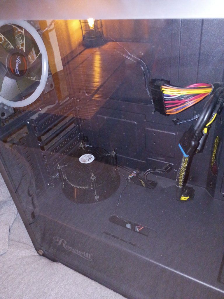 Main image 3