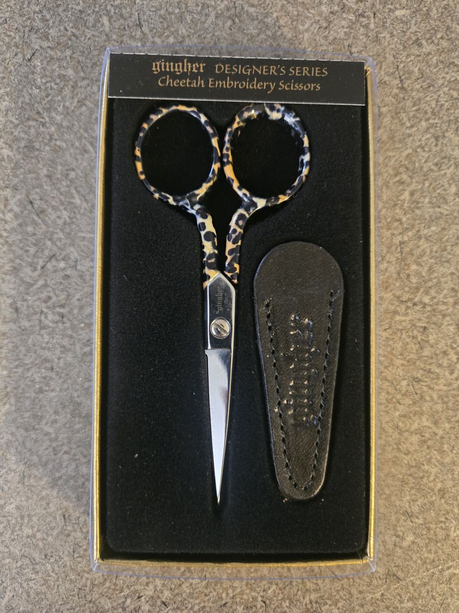 Gingher Designer Series Cheetah Embroidery Scissors – 4" with Leather Sheath – New in Box