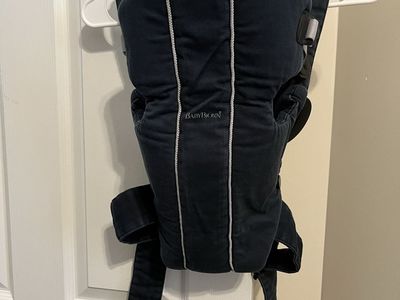 Babybjorn infant carrier
