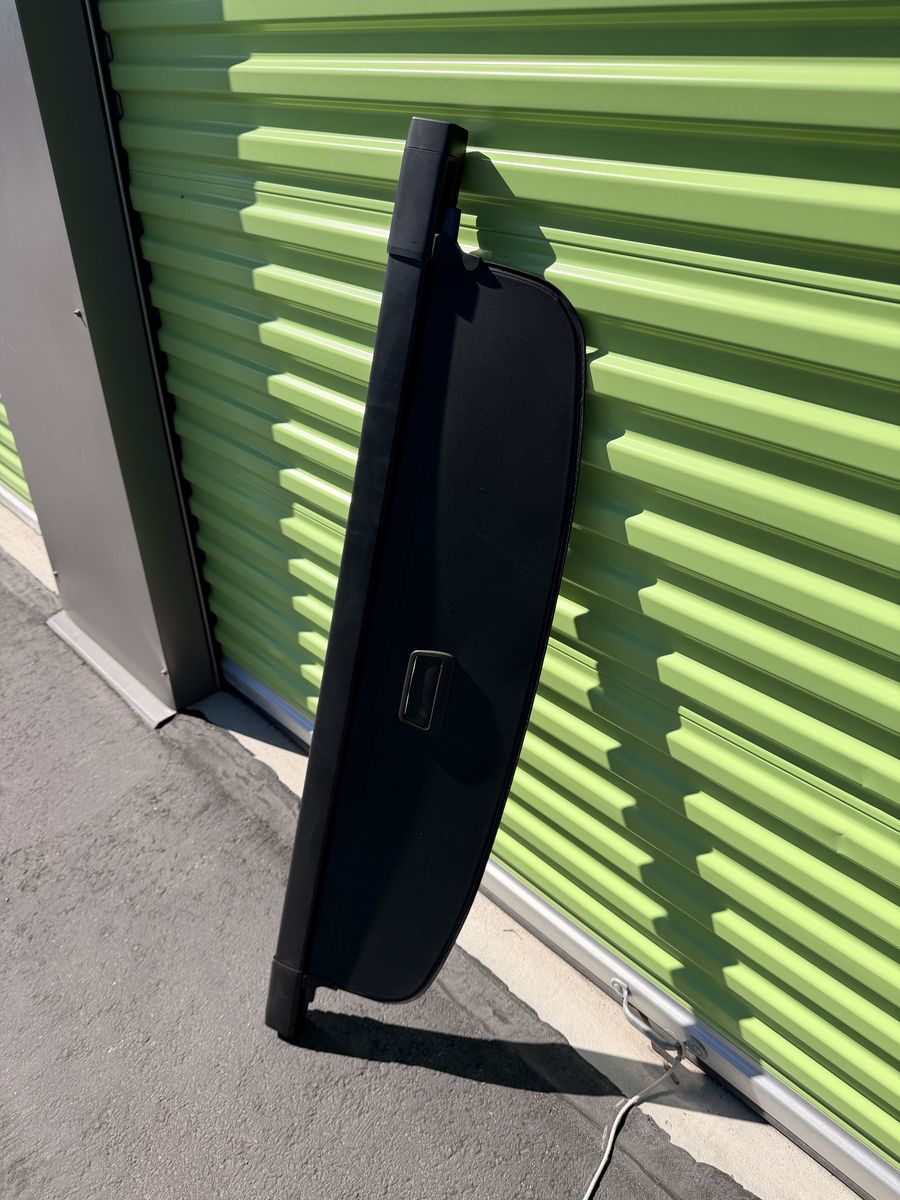 VW TIGUAN CARGO TRUNK COVER