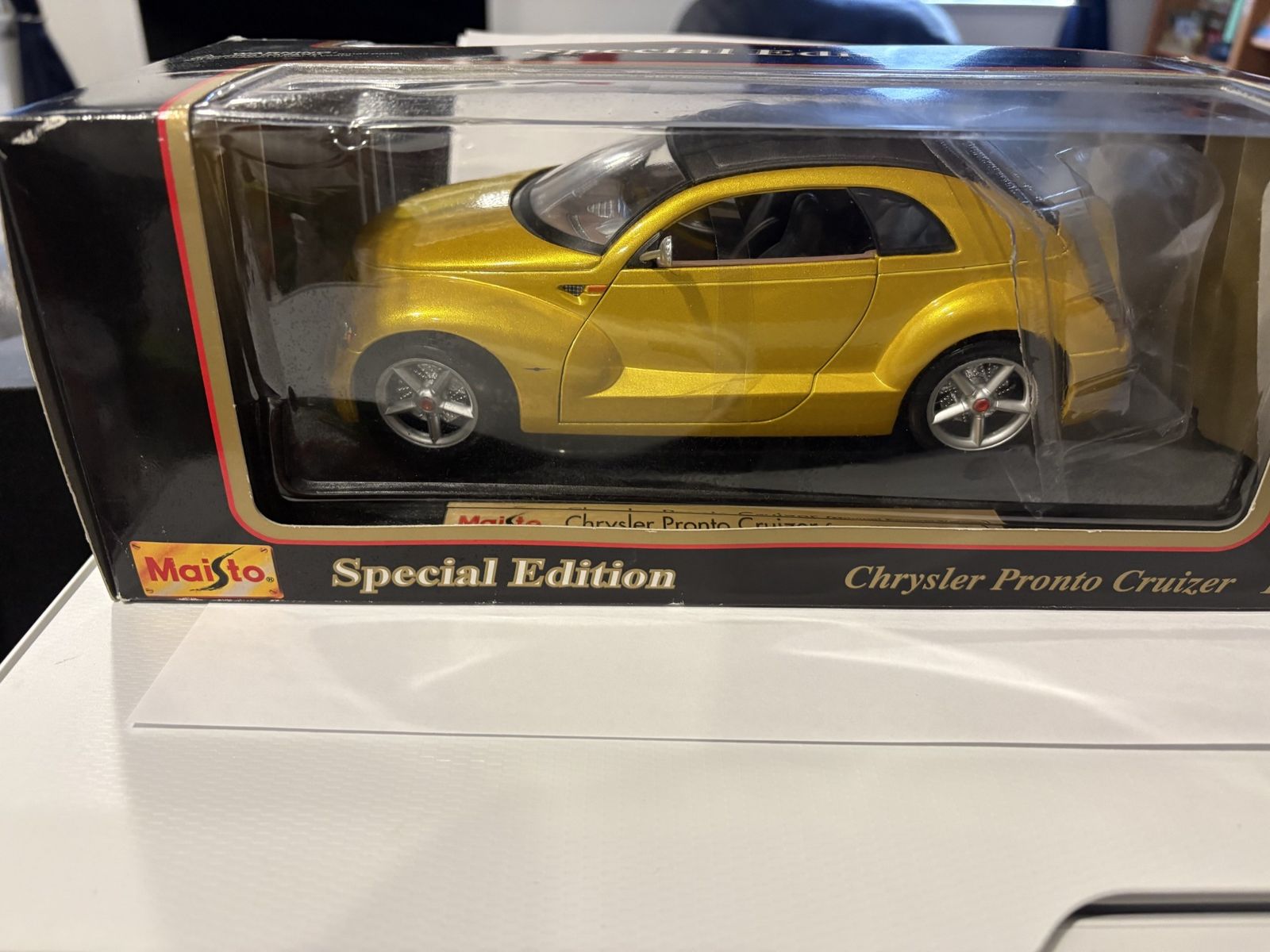 Chrysler Pronto Cruizer  (Maisto Special Edition 1:18 Scale )