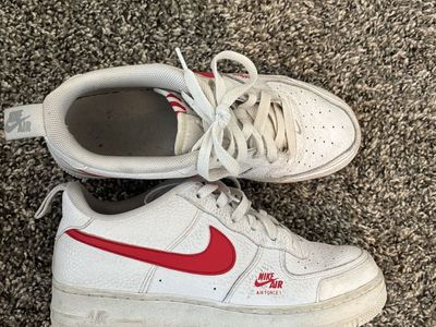 Nike Air Force 1 Low White Red Youth Sneakers Size 7Y
