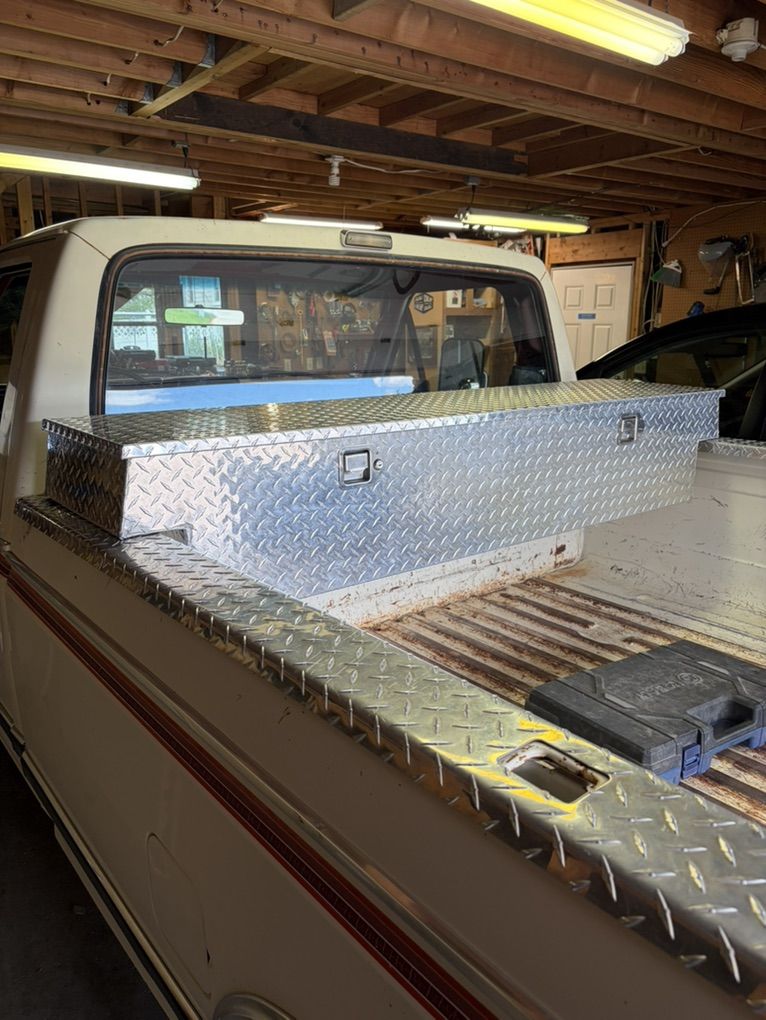 Truck Tool Box Full Size