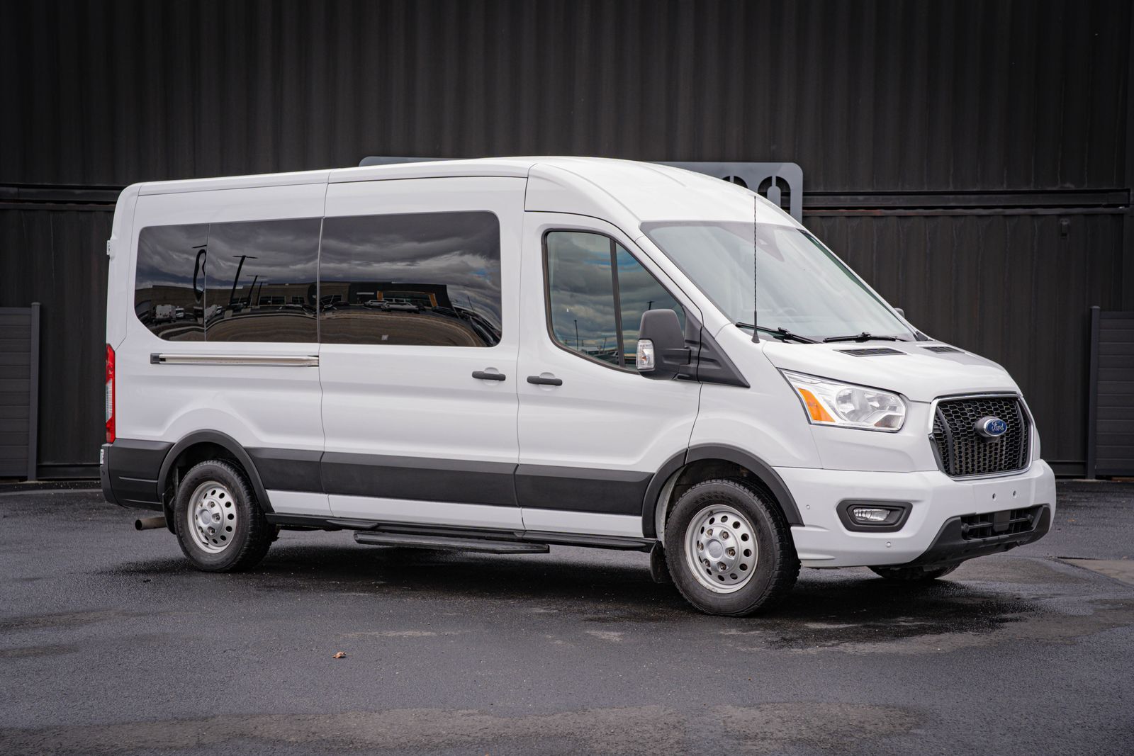 2022 Ford Transit 350 XLT