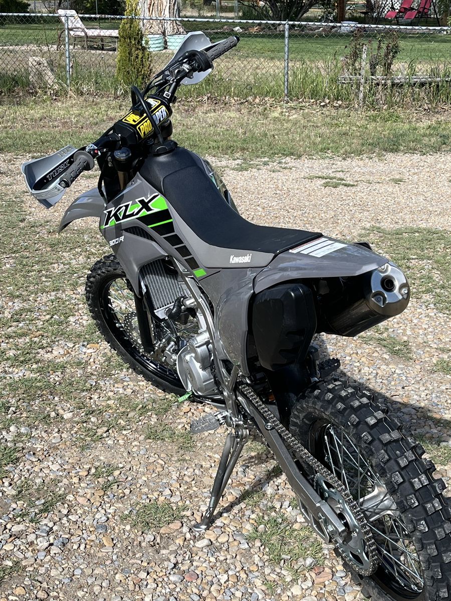 Main image 2