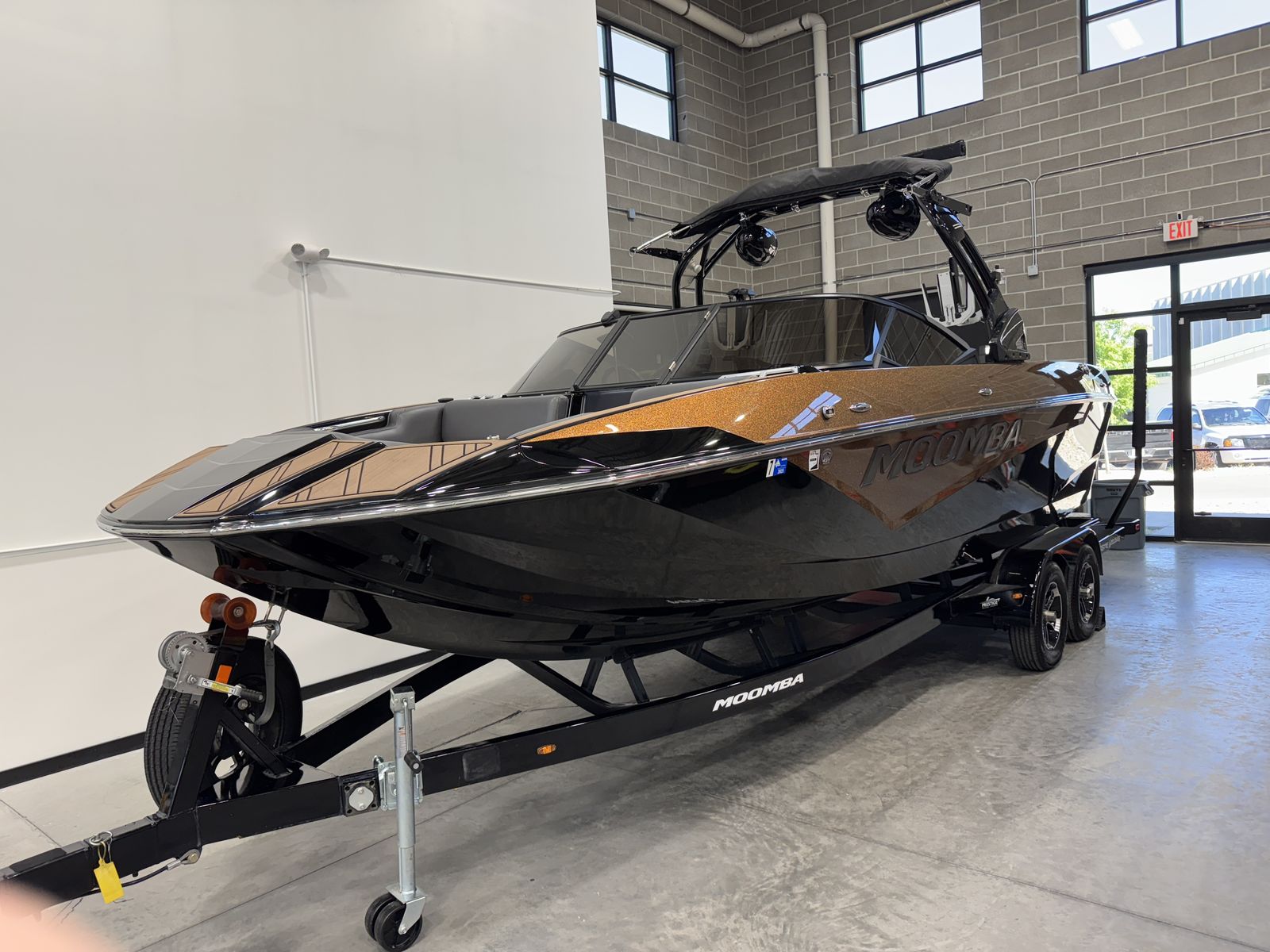 2021 Moomba makai 24.5. Ft