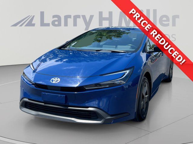 2024 Toyota Prius LE