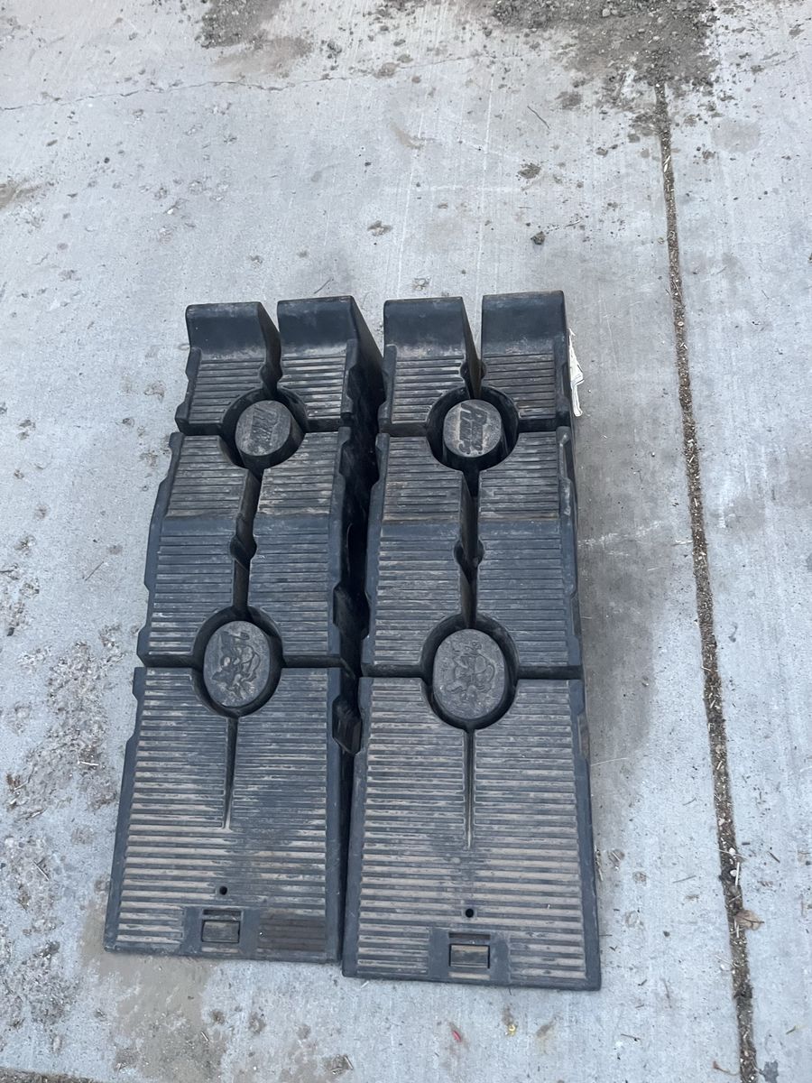 Rhino Ramps Vehicle Car Truck Auto Service Ramps Set of 2