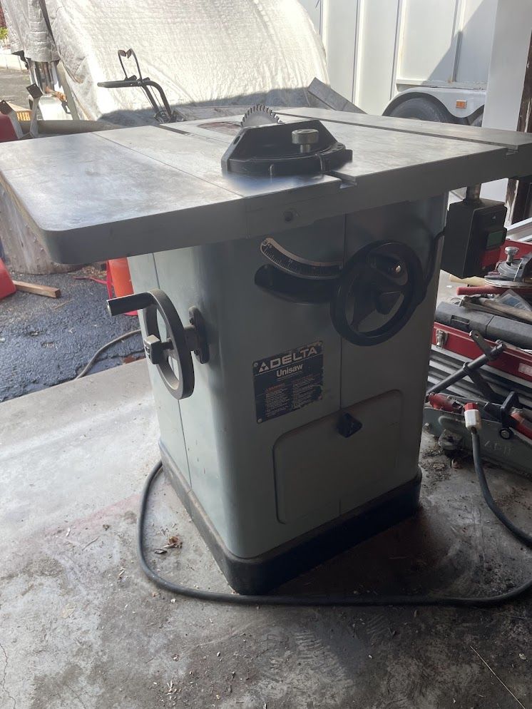 Delta Table Saw