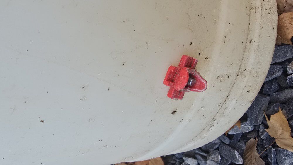 15gal plastic chicken water barrel