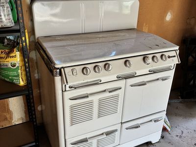 Vintage O’Keefe & Merritt Stove Range Art Deco Mid Century