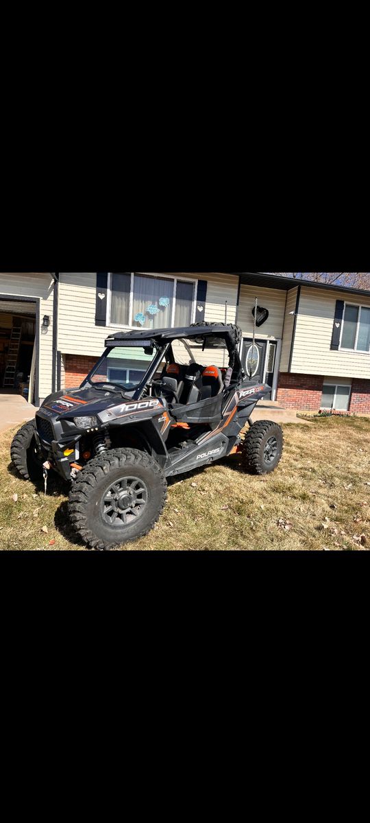 Polaris RZR XP1000 (2 str) 2014