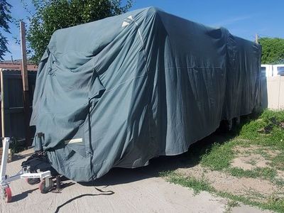 2013 RV trailer 30 foot long