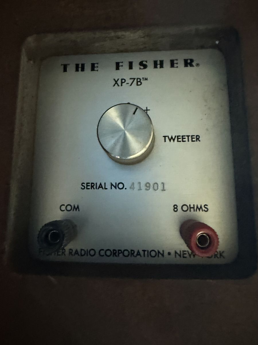 Fisher XB-7B speakers