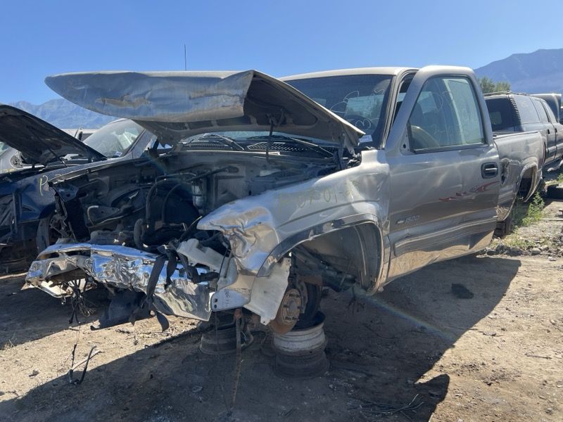 1999 Chevrolet Silverado Extended Cab Parts