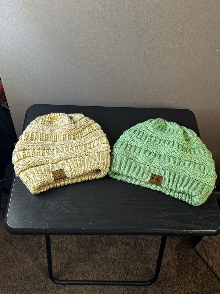 2 C.C. Knit Beanies – Cream & Mint Green