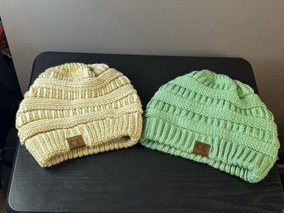 2 C.C. Knit Beanies – Cream & Mint Green