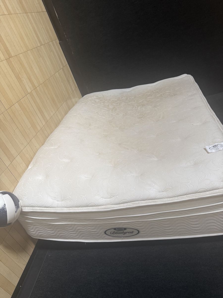 Beautyrest Queen Mattress - Free