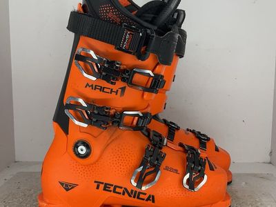 Tecnica Mach1 LV 130