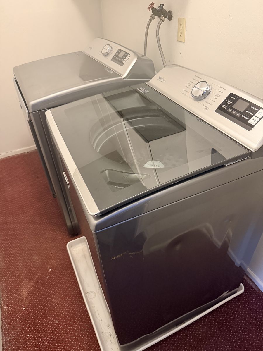 Maytag Washer Dryer Set