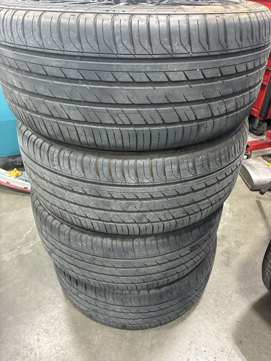 245-45r17 tires