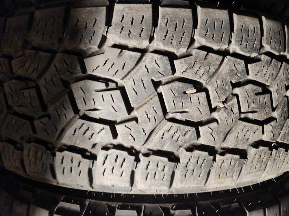 225/65r17 toyo open country at