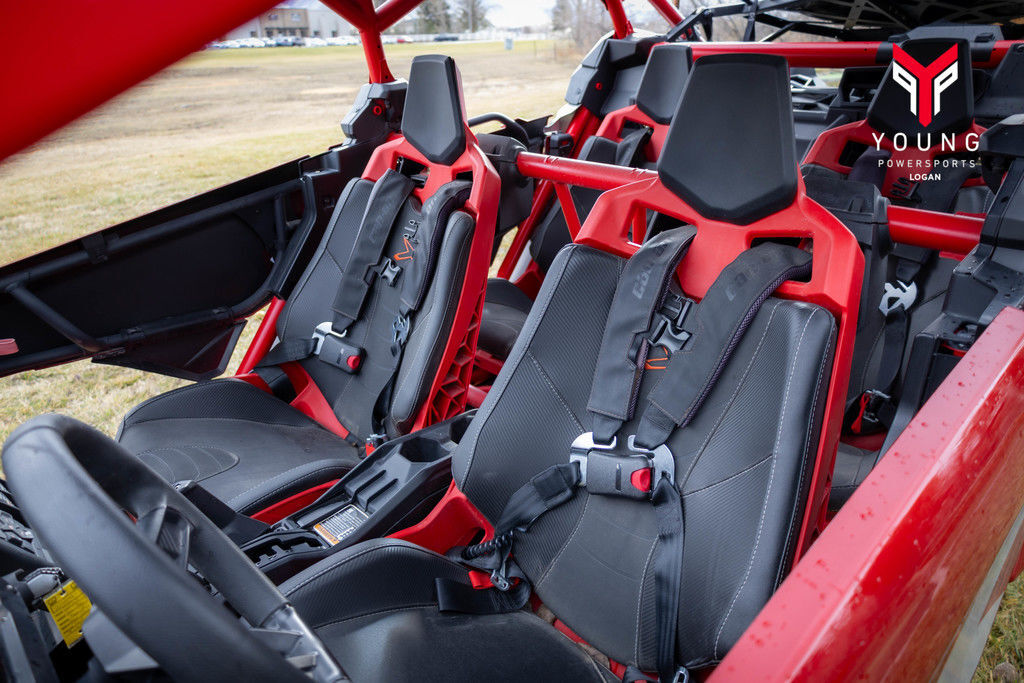 2025 Can-Am® Maverick X3 X rs Turbo RR with Smart-Shox Fiery Red & Hyper Silver