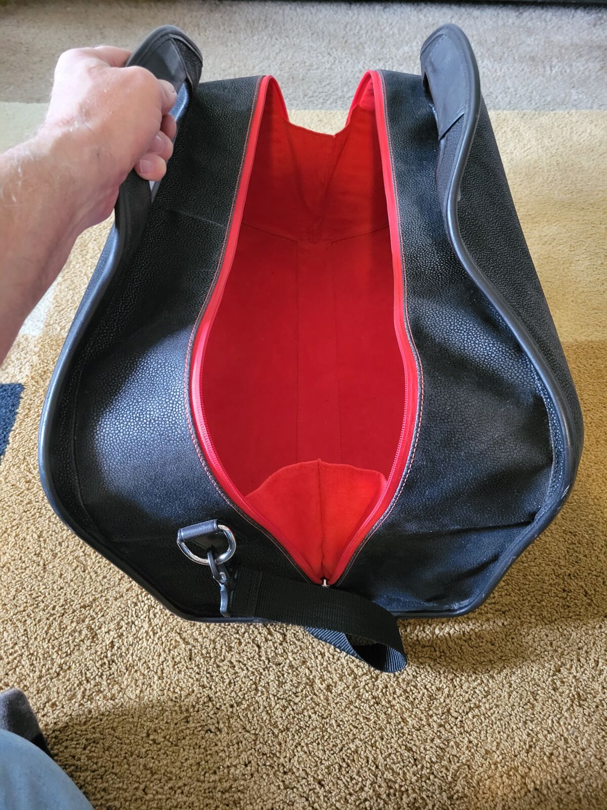 A Very Big “Sumi-G Hold All” For Gold Gear