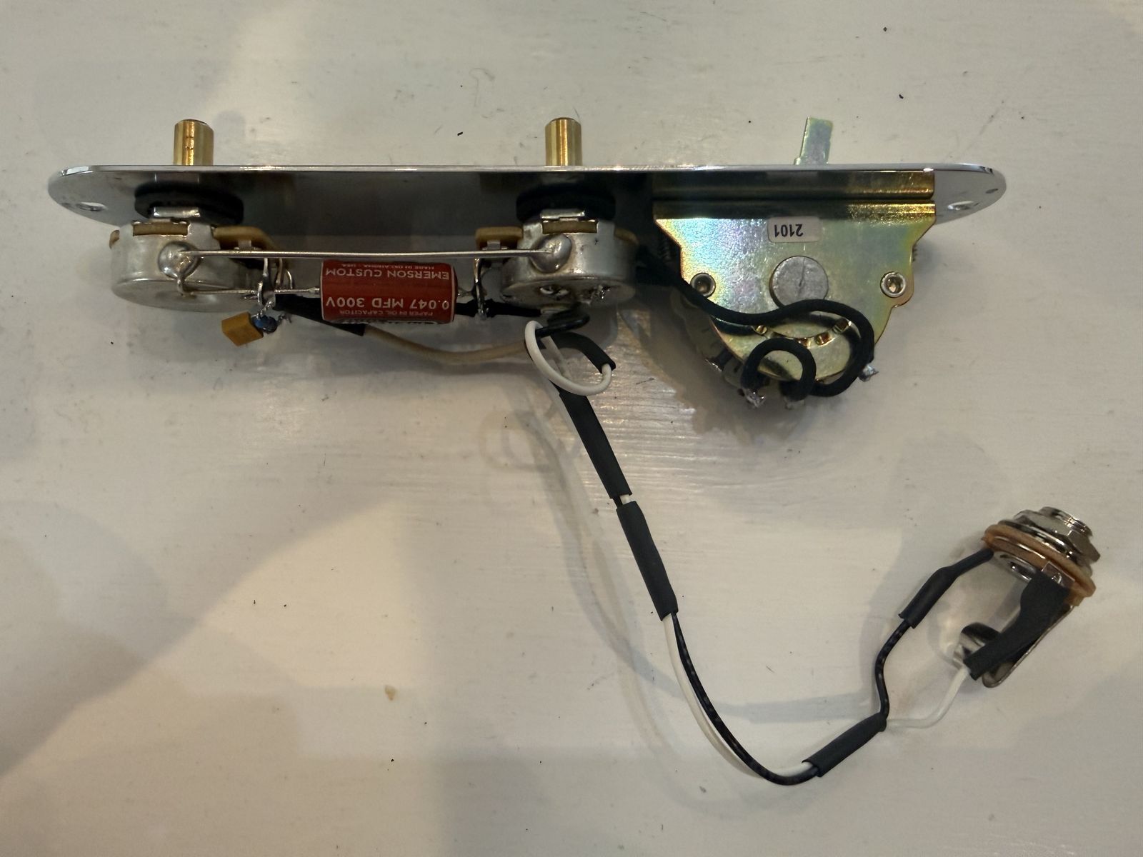 Main image 8