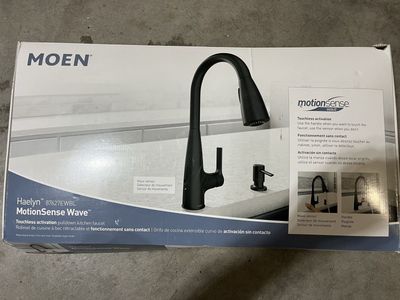 Moen Haelyn 87627EWBL MotionSense Wave Pulldown Kitchen Faucet Matte Black Finish