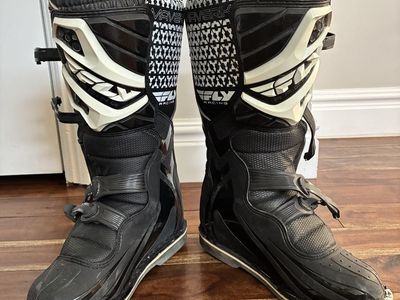 Fly Maverik Riding Boots - Size 9