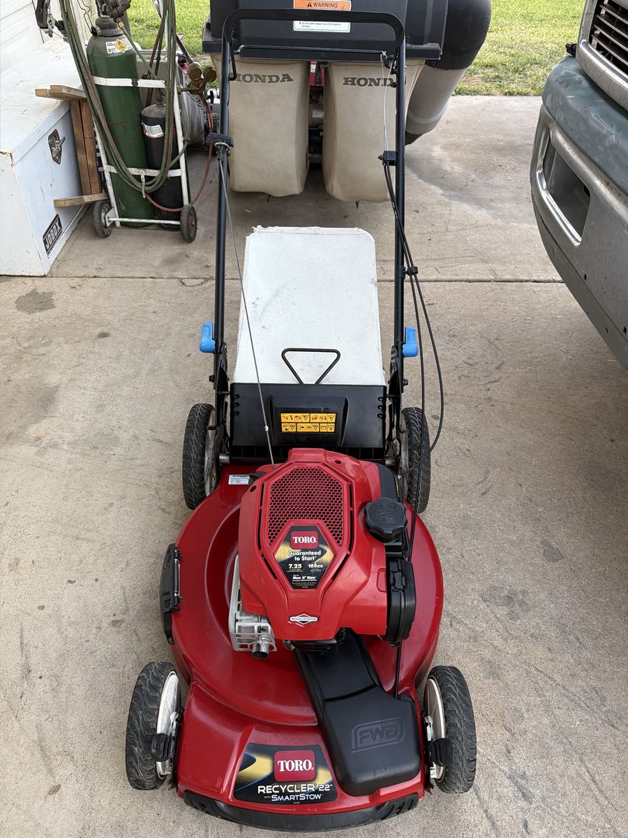 Toro 22 inch Recycler lawnmower