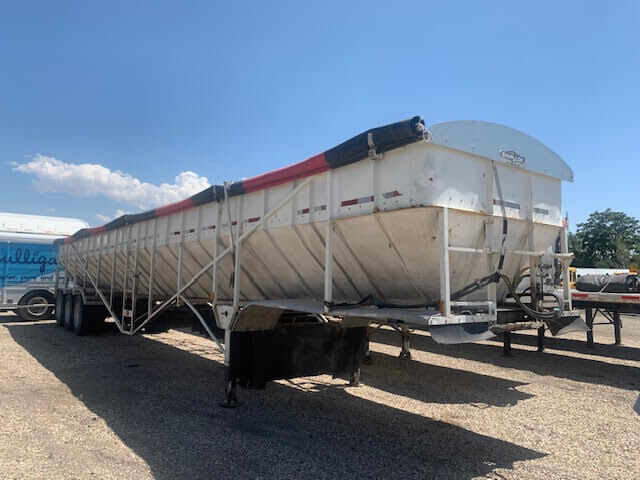 48ft. 1996 Farmbed  3 axle trailer