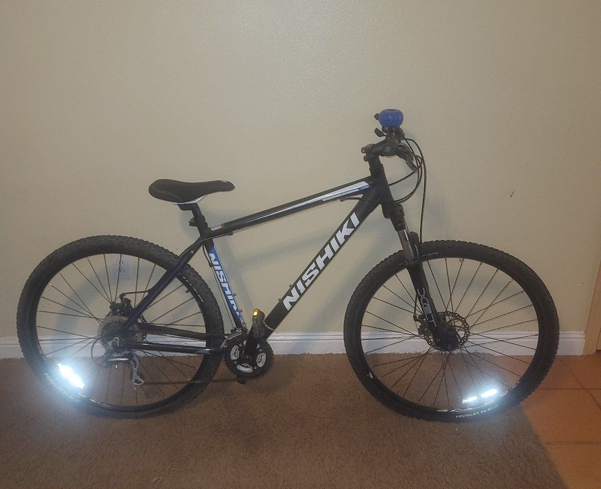 Nishiki Mens Mountain Bike