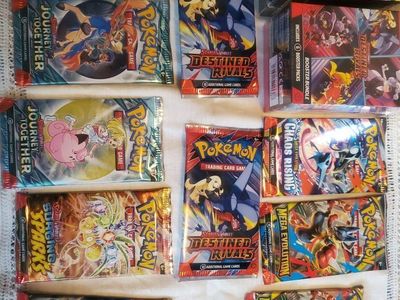 Pokemon 2 Booster Bundles 11 Booster packs, sealed new cards