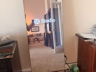 Lululemon/Peleton Studio Mirror