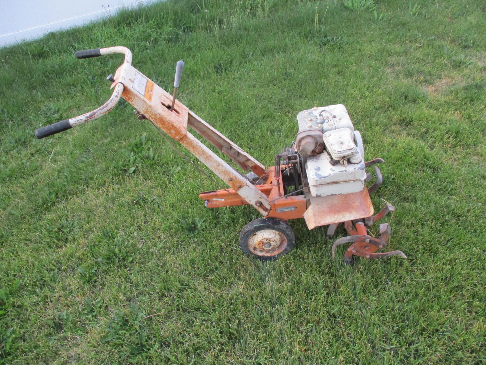Montgomery Ward tiller