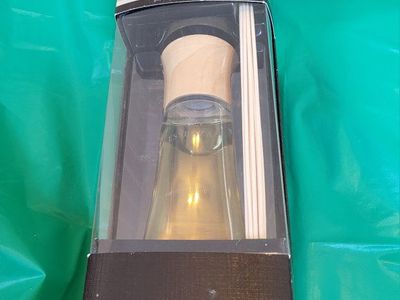 **NEW REED SCENT DIFFUSER**