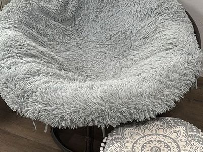 Papasan saucer chair