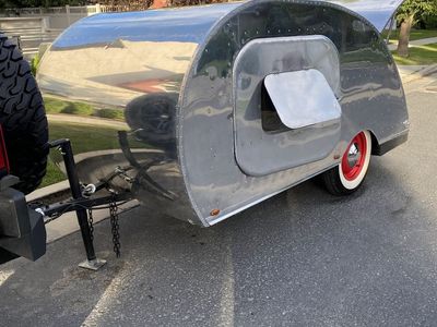 Vintage 1947 Tourette (Mini Airstream)