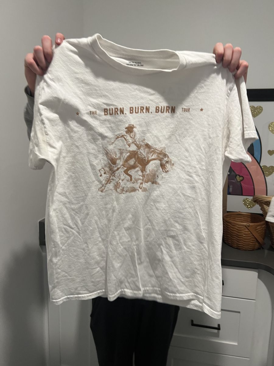 Zach Bryan Burn, Burn, Burn tour 2023 Concert T-Shirt