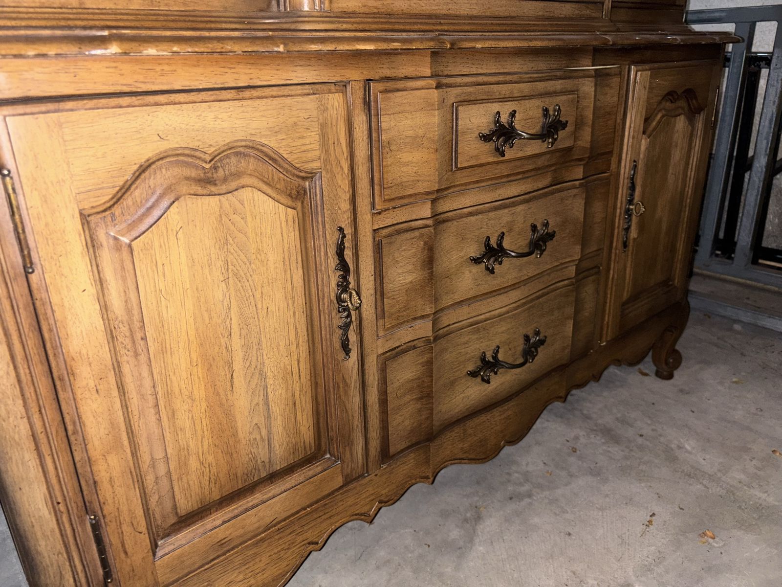 Main image 10
