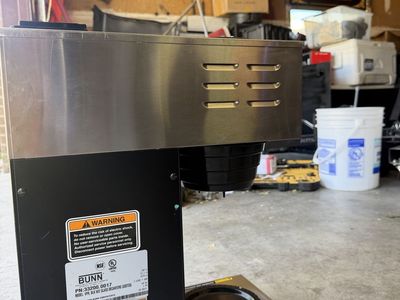 BUNN VPR Commercial Coffee Maker – Works Great – F
