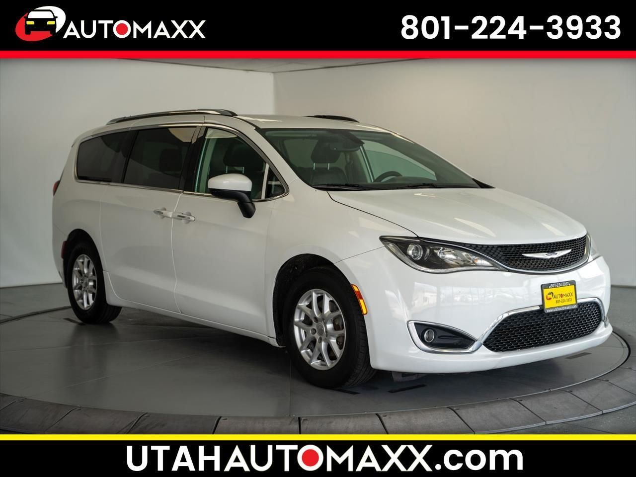2020 Chrysler Pacifica Touring L